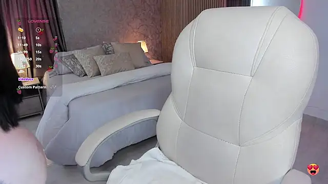 Gia_lowry webcam