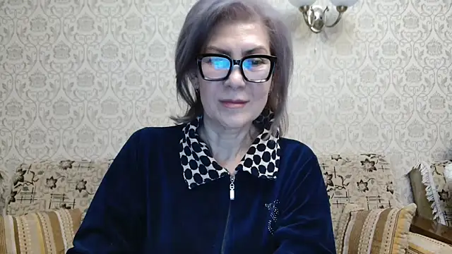 Elegant00Lady webcam