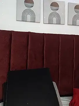 selena_castillo webcam