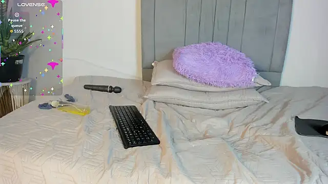 Sophia_Ebony webcam