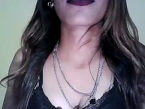 cute-Saara webcam