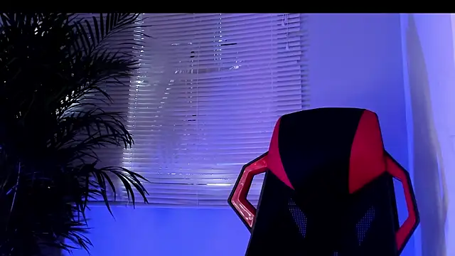 Alexander_Diiaz webcam