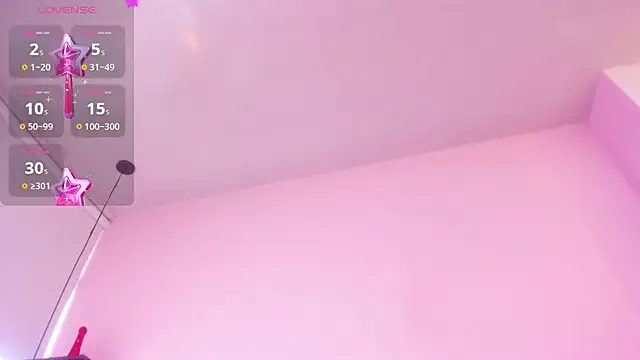 violet_myerrs webcam
