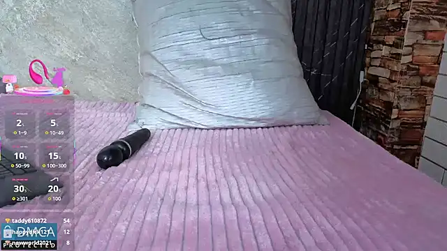 Kiara_Zahiri__