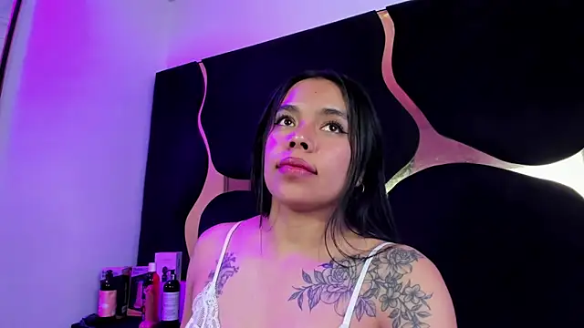 zoewan69 (F young) - blow job