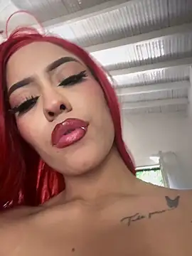 mystiquexxx (F teen) - MAKE ME SQUIRT
