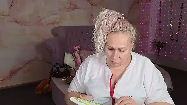 Penelope_Pinky webcam