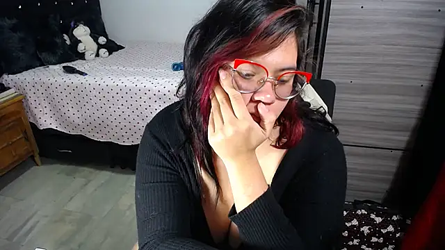 SharaPatinson webcam
