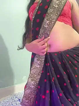 lisa_afreen (F young) - Show your hot Boobs Baby
