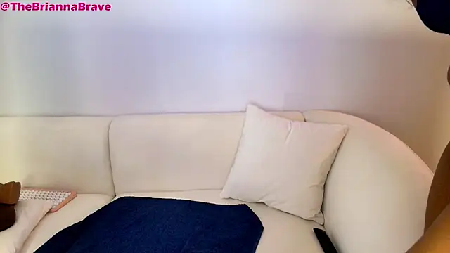 BriannaBrave webcam