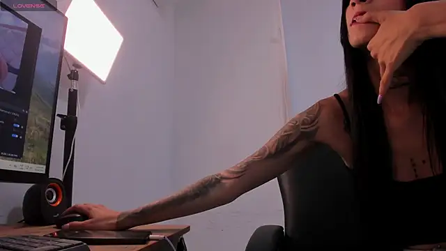 miadiamondd webcam