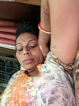 ISHANI-SINGH webcam