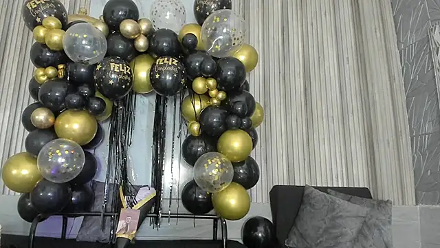 BriannaChelsea webcam