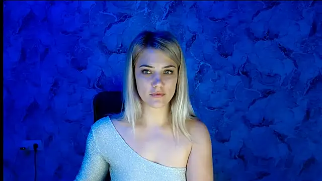 nika_gold1 webcam