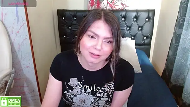 Cynthi-Sweet webcam