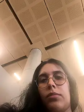 Annya-sweet webcam