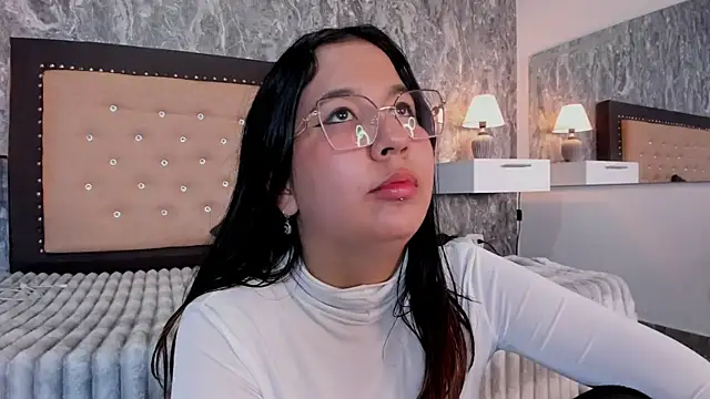 Lia_sarahi webcam