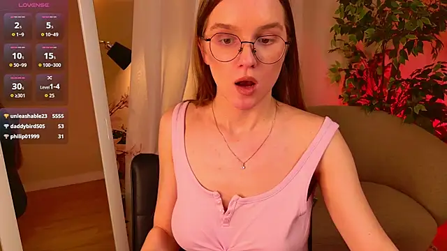mila_tequila_ (F teen) - handbra