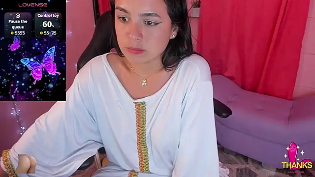 AliaAsad webcam