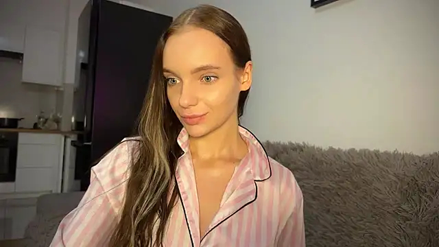 litlle_angelll webcam