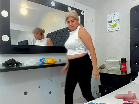 alana_johnson_0 webcam