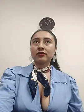 _Sarah-Office1 webcam