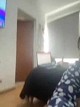 bigbooty-30 webcam