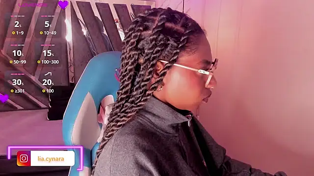 Queen_perla_ webcam