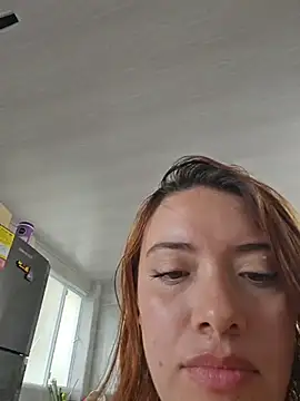 valery_mora webcam