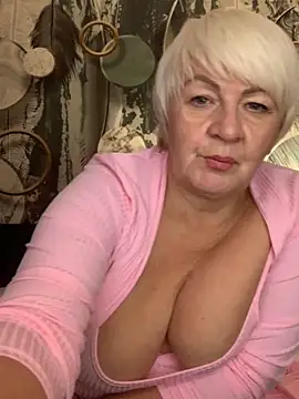 Laura_Millf webcam