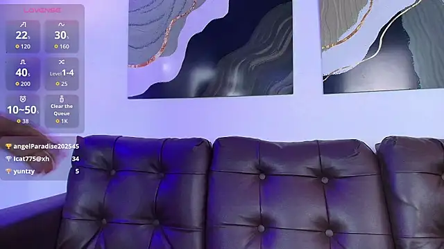 lulu_pechs webcam