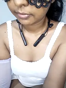 Ashugril_hot