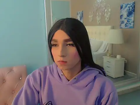 Luna_LaFontaine webcam