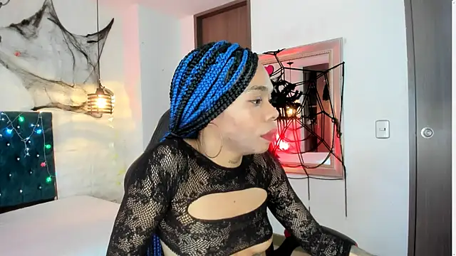 megan_black_dl