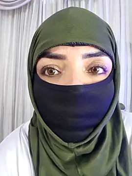 uzra_hayed (F young) - spit ur boobs and oil rub nipples