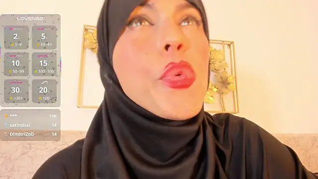 hanajameela (F milf) - show pussy and play