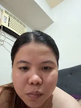 Charming_Chaos webcam