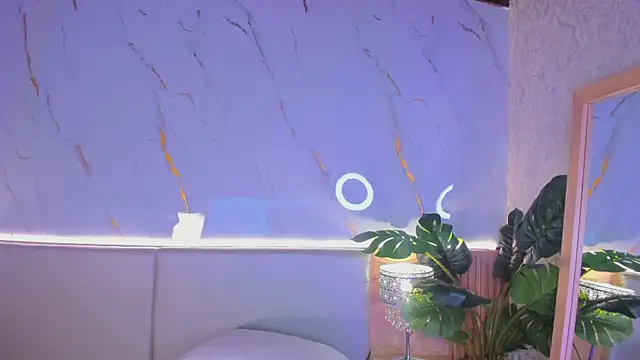 ChloeeMonroee webcam