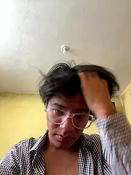 diegoogor (M twink) - Mi escuela :3