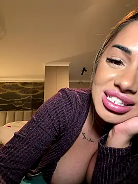 KirstieVegas