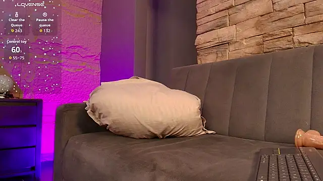 naomi_hill1