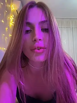 Elizabeth_Tay
