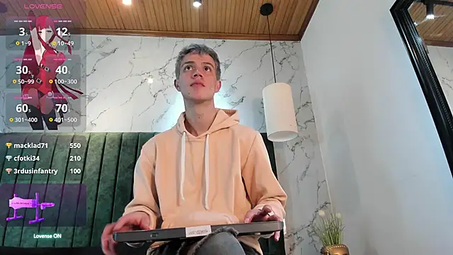 nicktorn