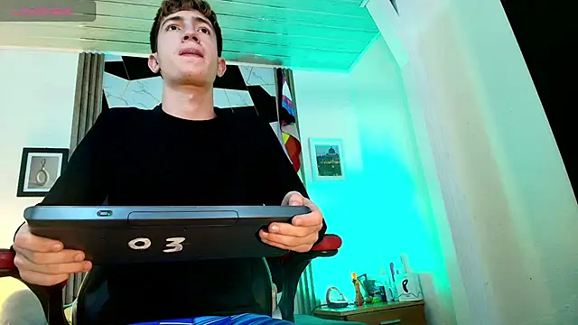 Erik_Osorio webcam