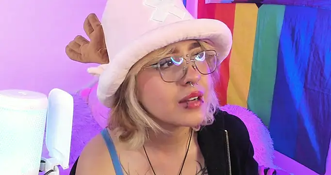 NekoWaifu webcam