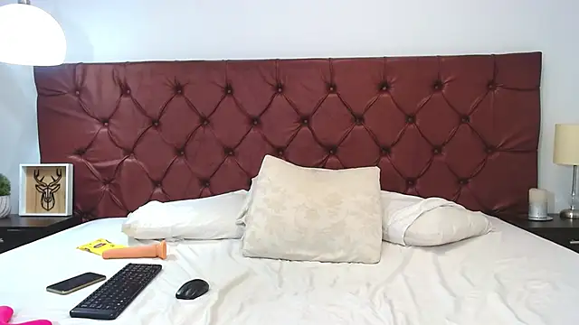 IsabellaClarkeC webcam