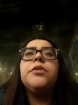 AriaRussell webcam