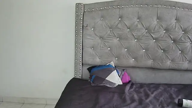 Nesuko_kamado_ webcam