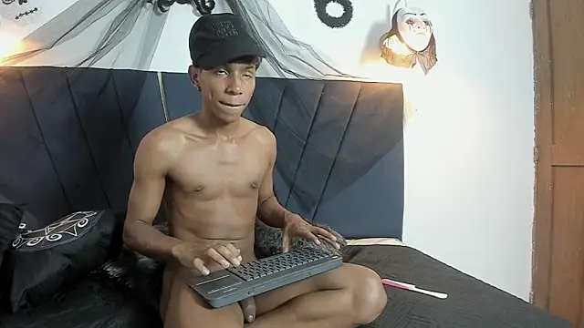 ryder_cum23 webcam