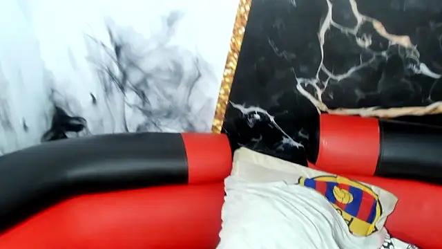 hot-threesome webcam